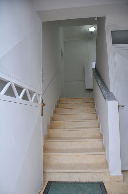 Elior Apartment Tirana Buitenkant foto